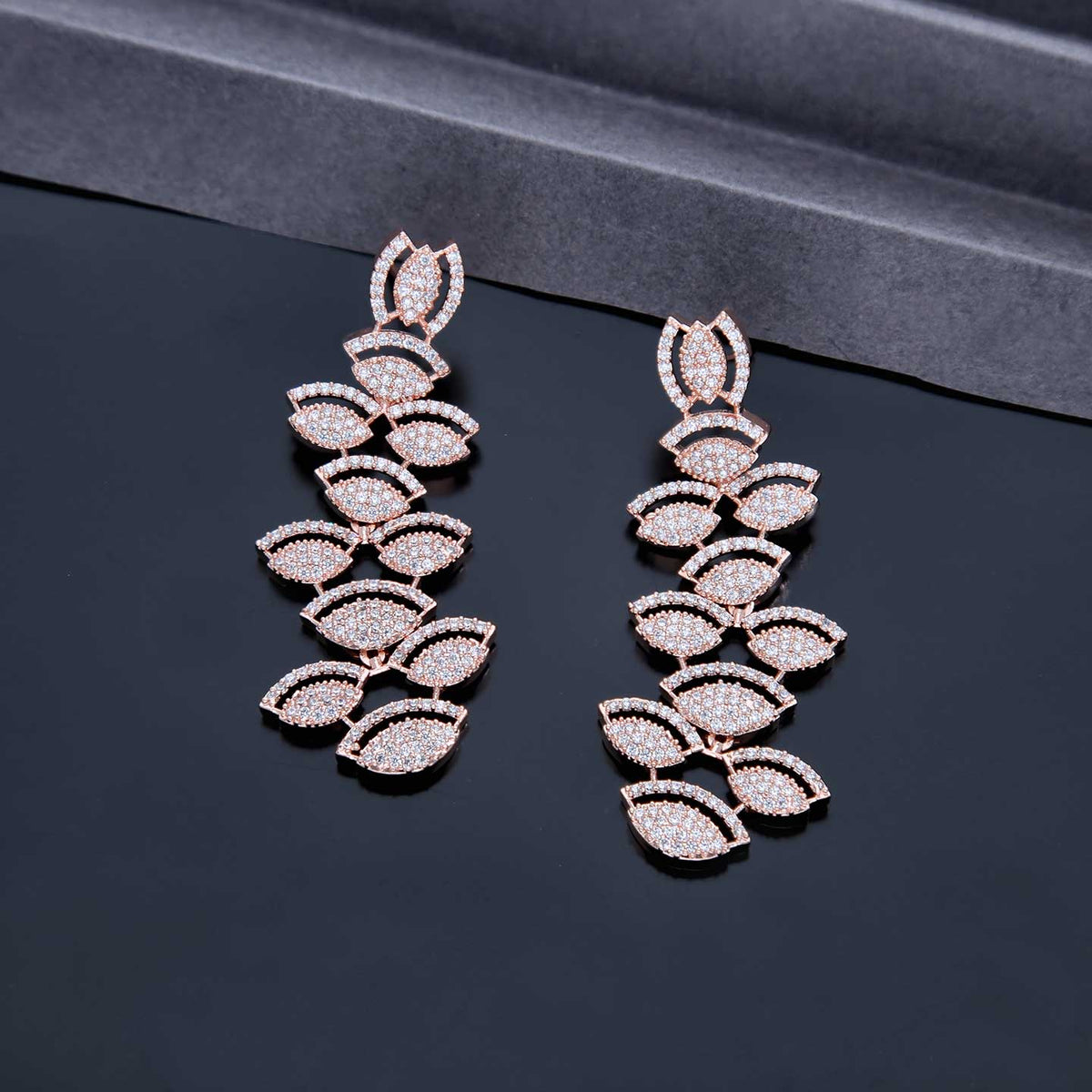Rose Dangler Earrings - ESKU301800014