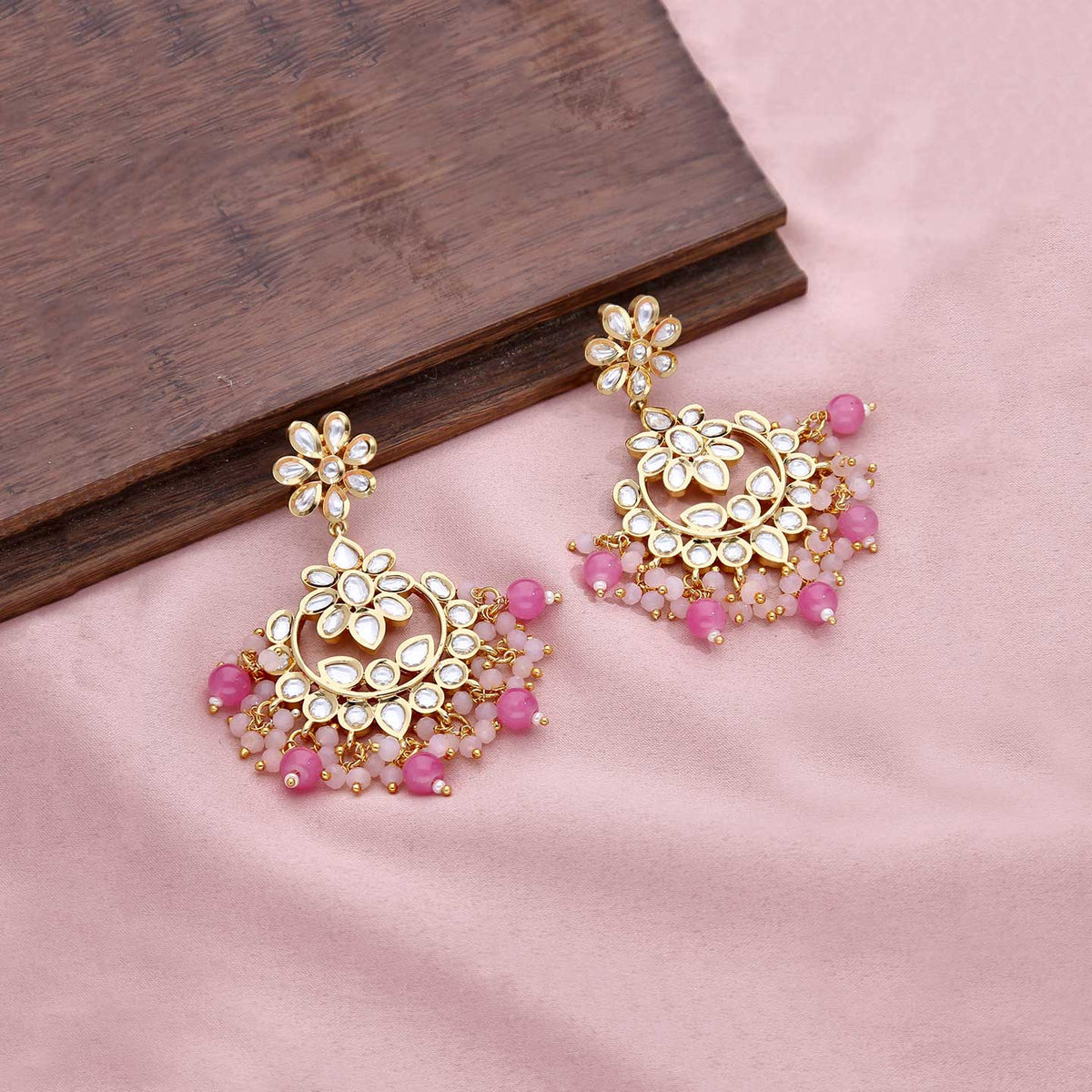 Stunning With Earring - ESKU301800050