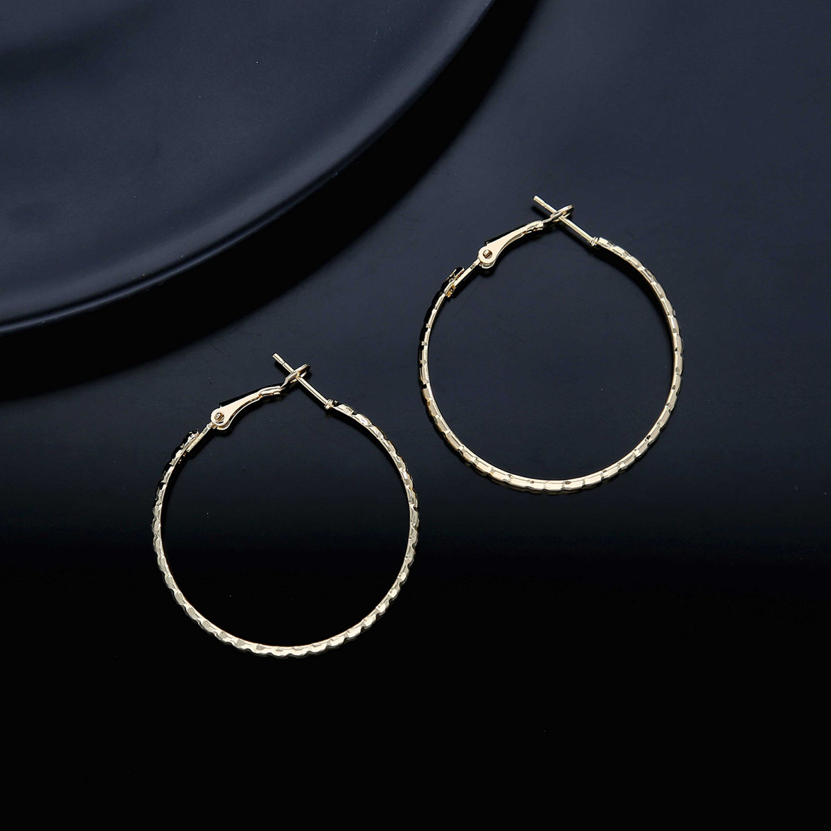 Hoop Earring For Women Metal - ESKU301800168