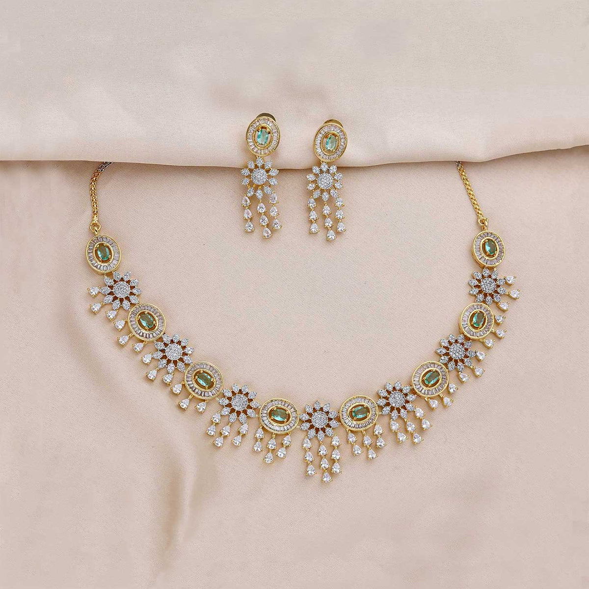Elegant Necklace Set - ESKU301800271