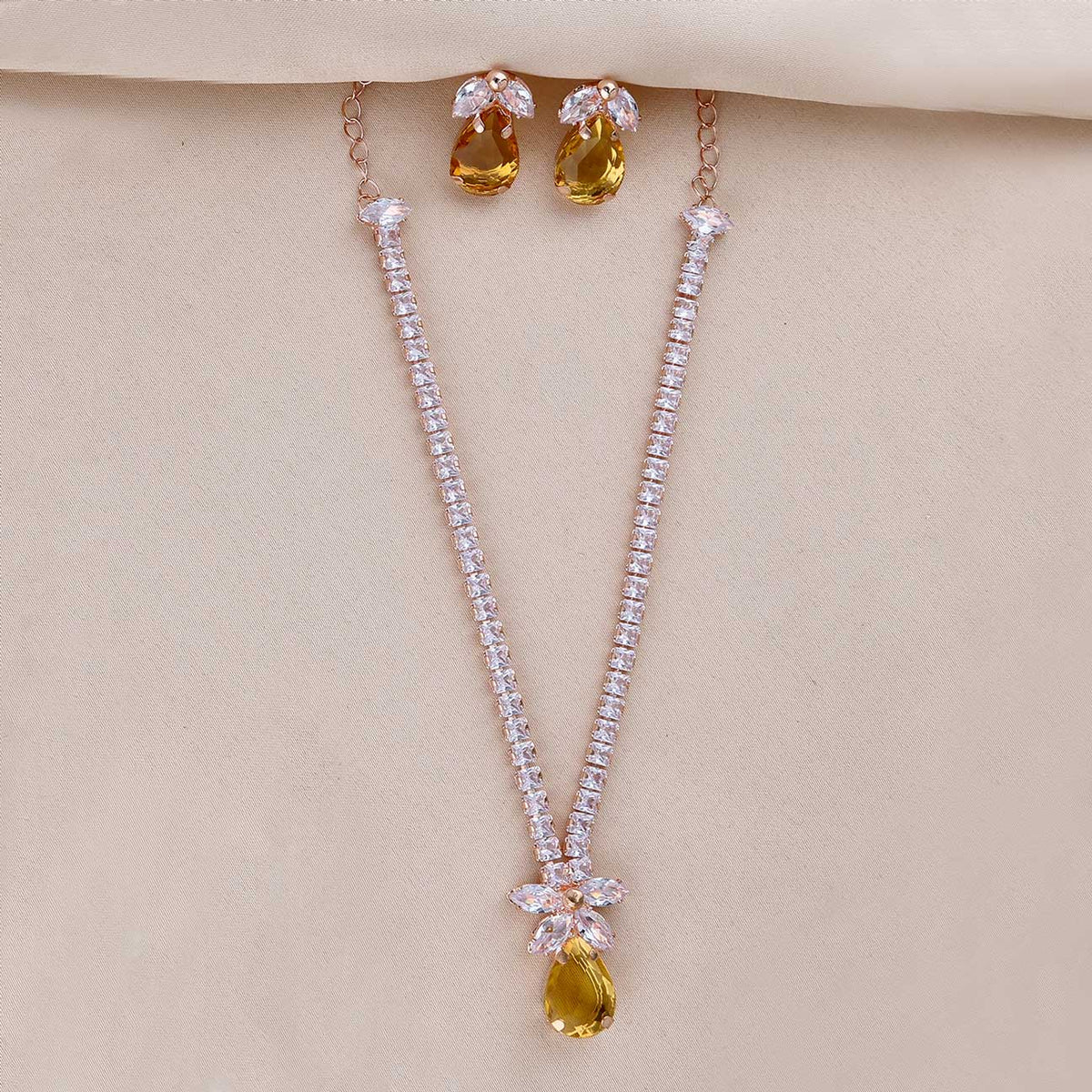 Beautiful Necklace Set - ESKU301800300