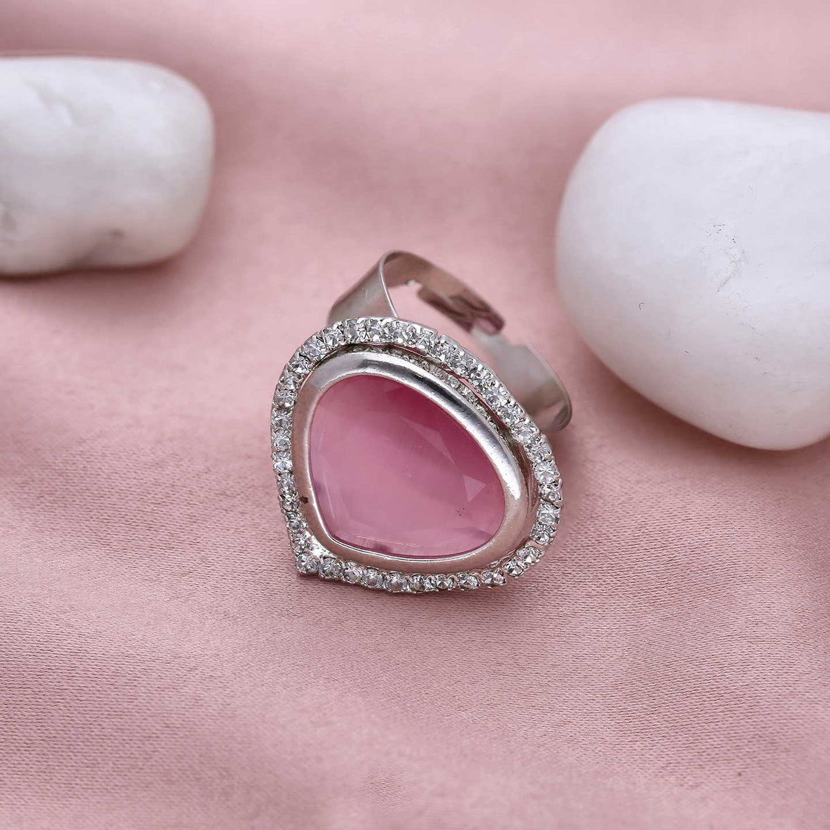 White Finish Kundan Polki Ring - ESKU301800495