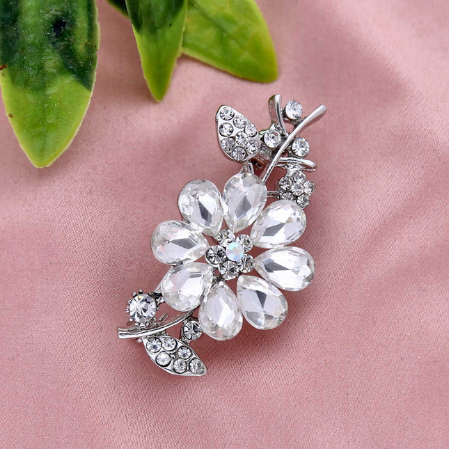 Flower Shaped Lapel Pin - ESKU301800646