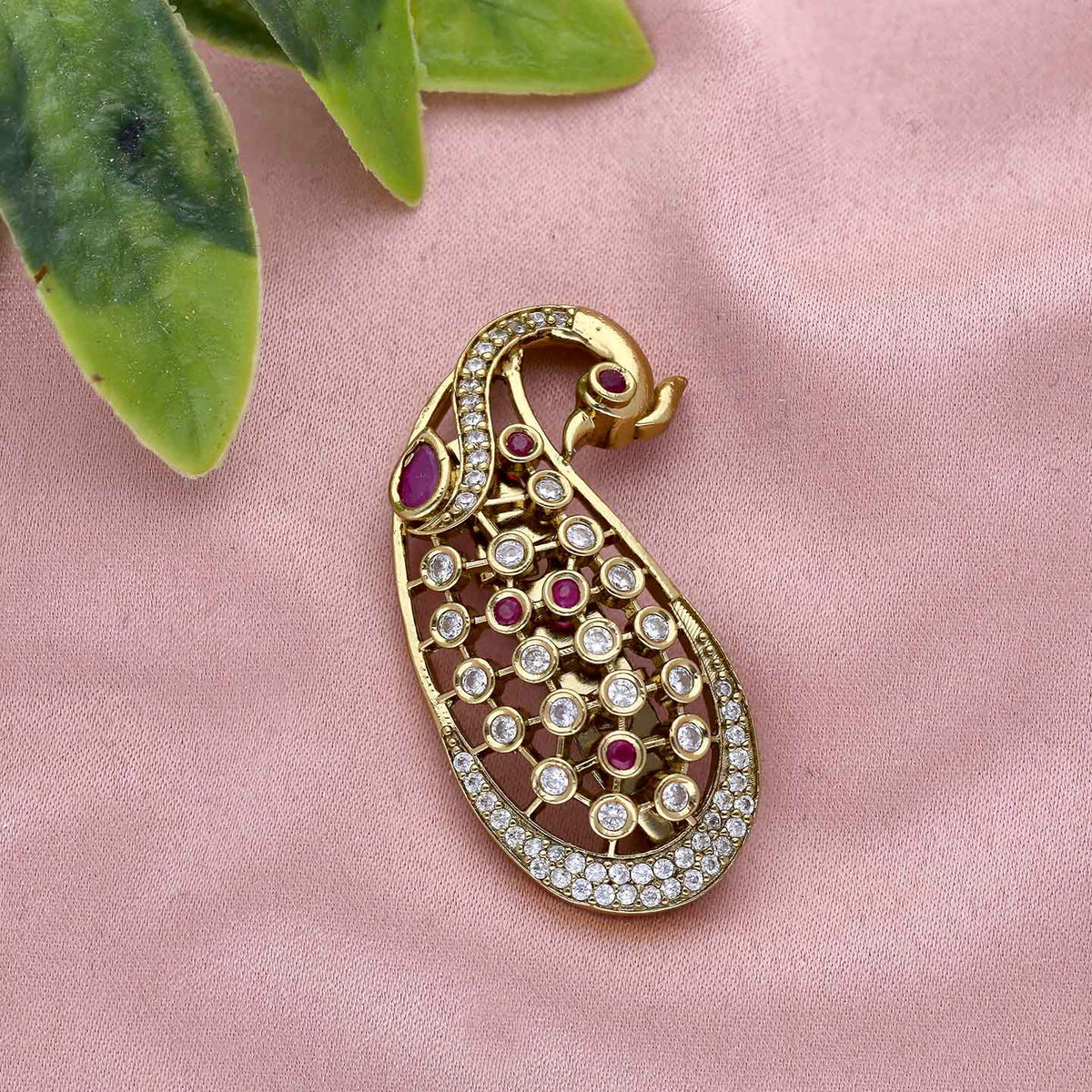 Golden Ladies Peacock Shape - ESKU301800659