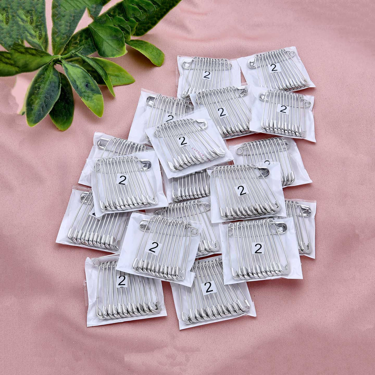 Safety Pins in Rhodium finish - 2No - ESKU301800680