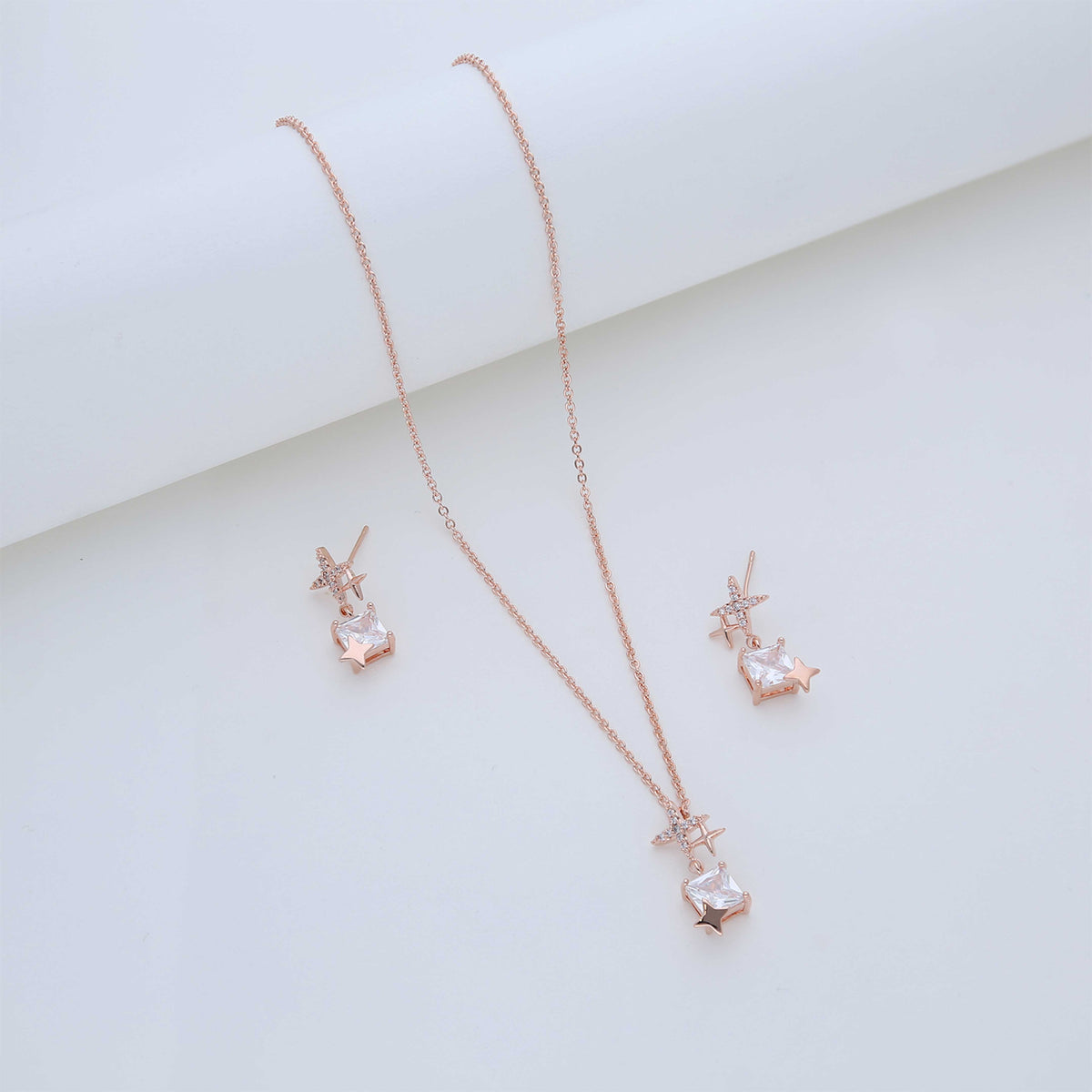 AD Pendant Set - ESKU301800796