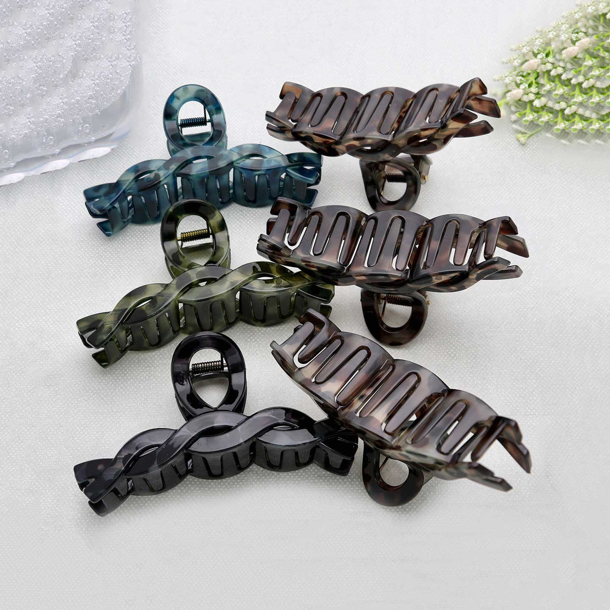 Delicate Hair Butterfly Clip - ESKU302001630