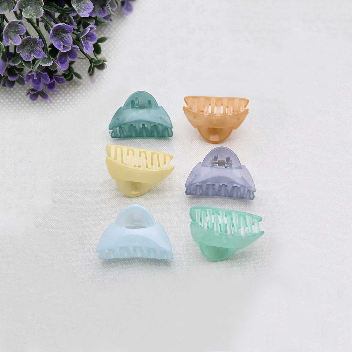 Multicolor Plastic Hair Clip - ESKU302001717