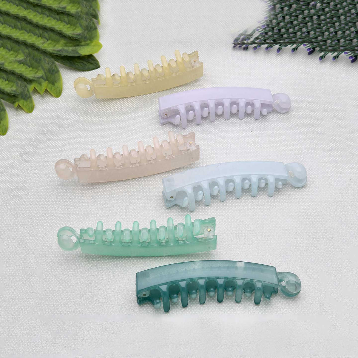 Plain Banana Clip - ESKU302001819