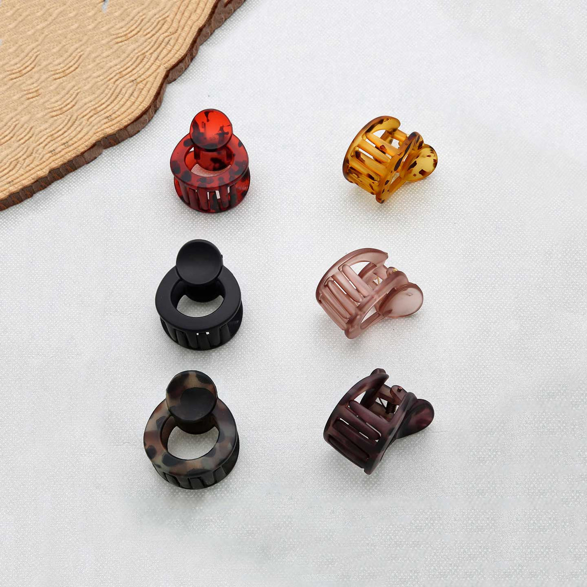 Ring Shaped Hair Clutcher - ESKU302001852