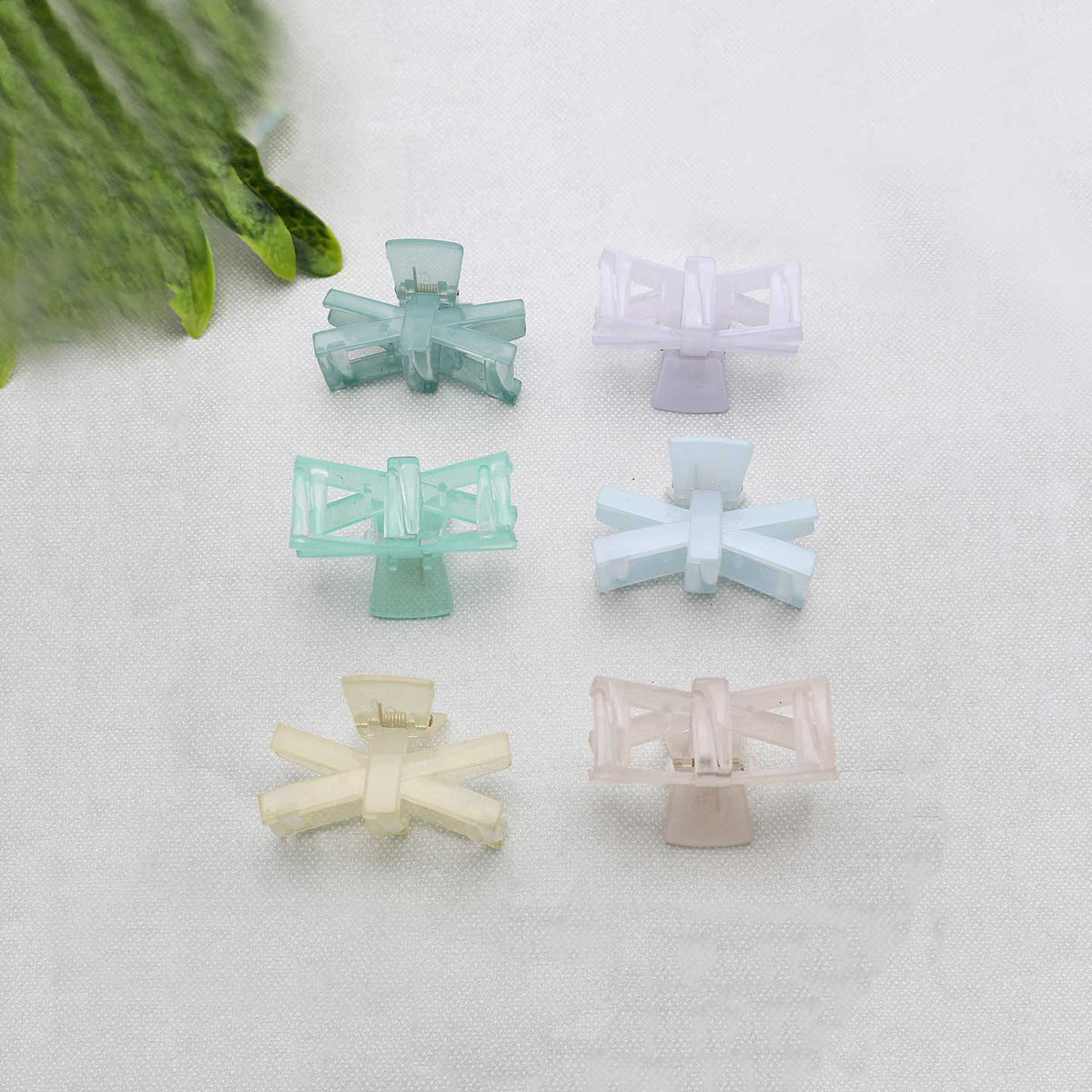 Small Size Straw Claw Clips - ESKU302001878