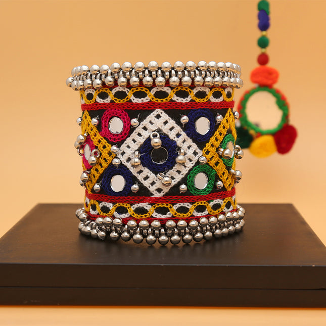 Embroidered Ethnic Kada - ESKU302403274