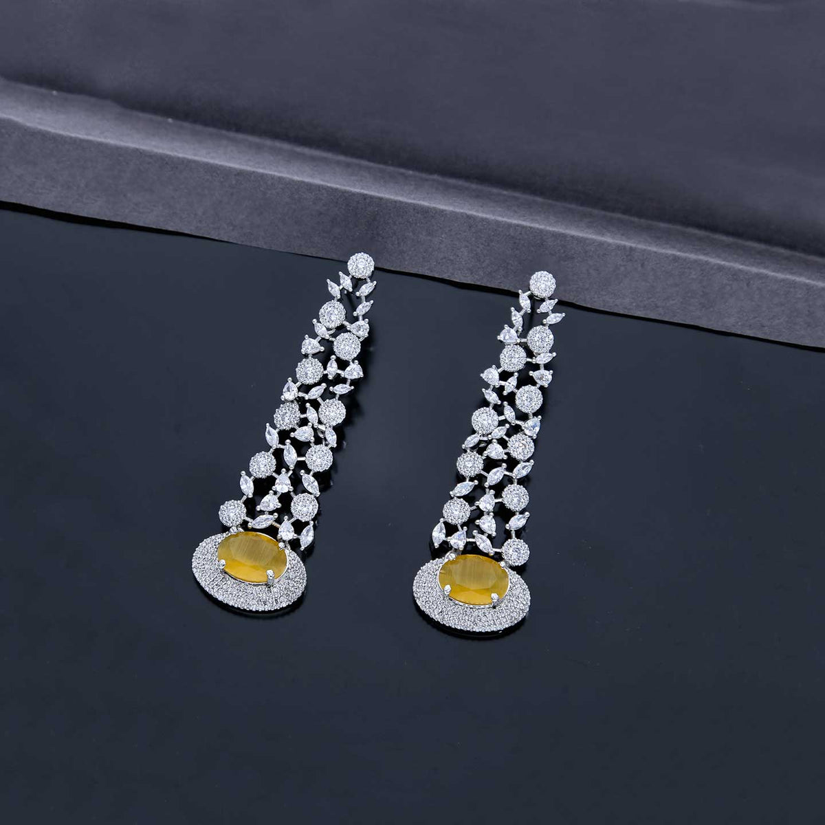 Western Look Earring - ESKU301800003