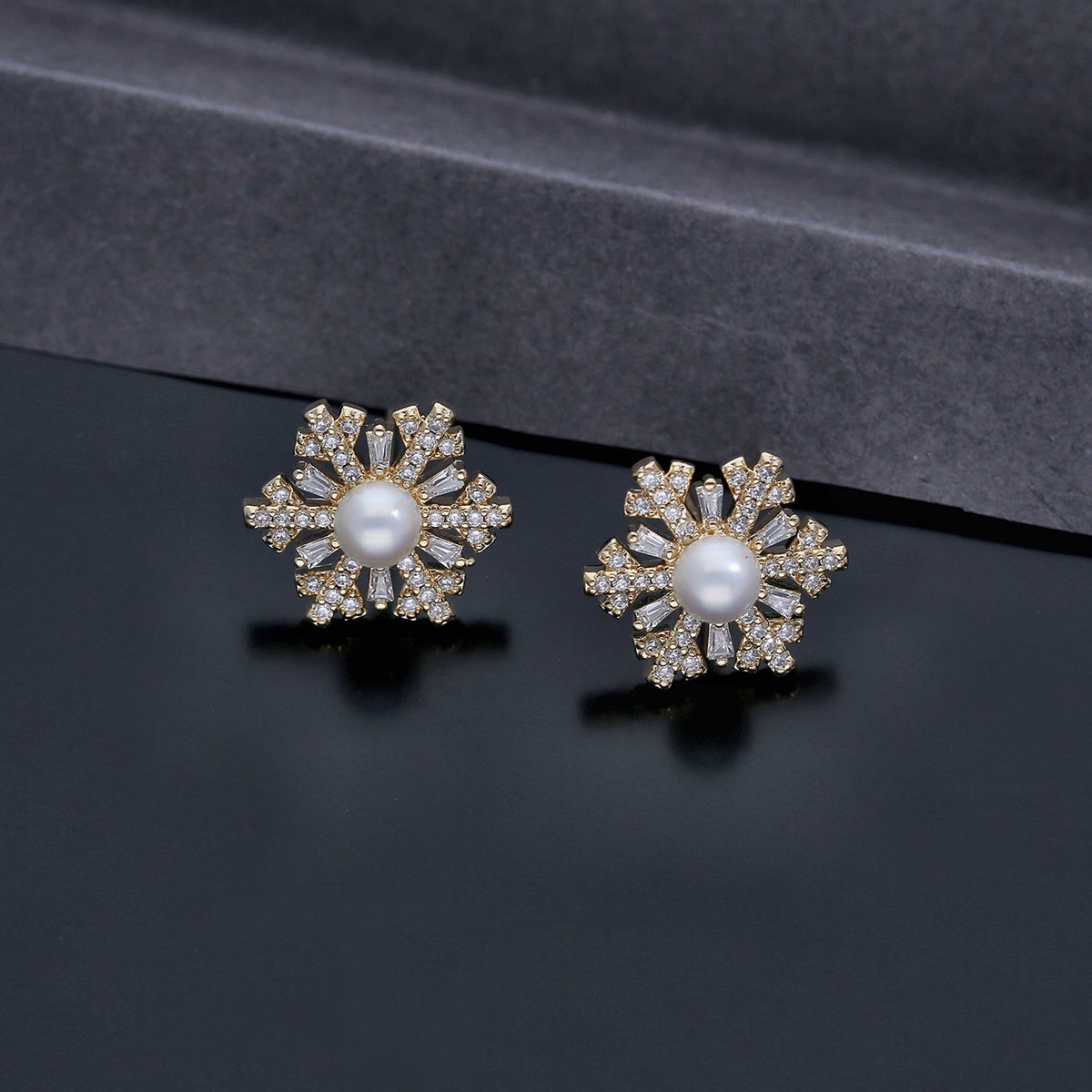 Elegant South Sea Earring - ESKU301800036