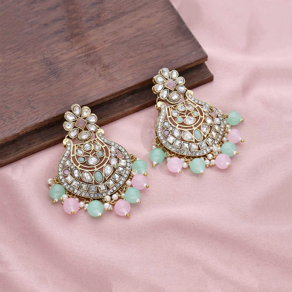 Exclusive Design Earring - ESKU301800048