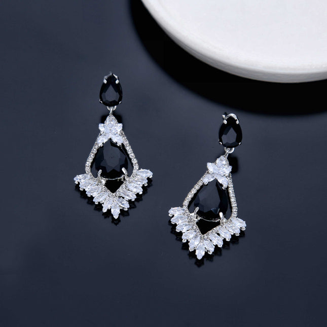 Classic Design Earring - ESKU301800126