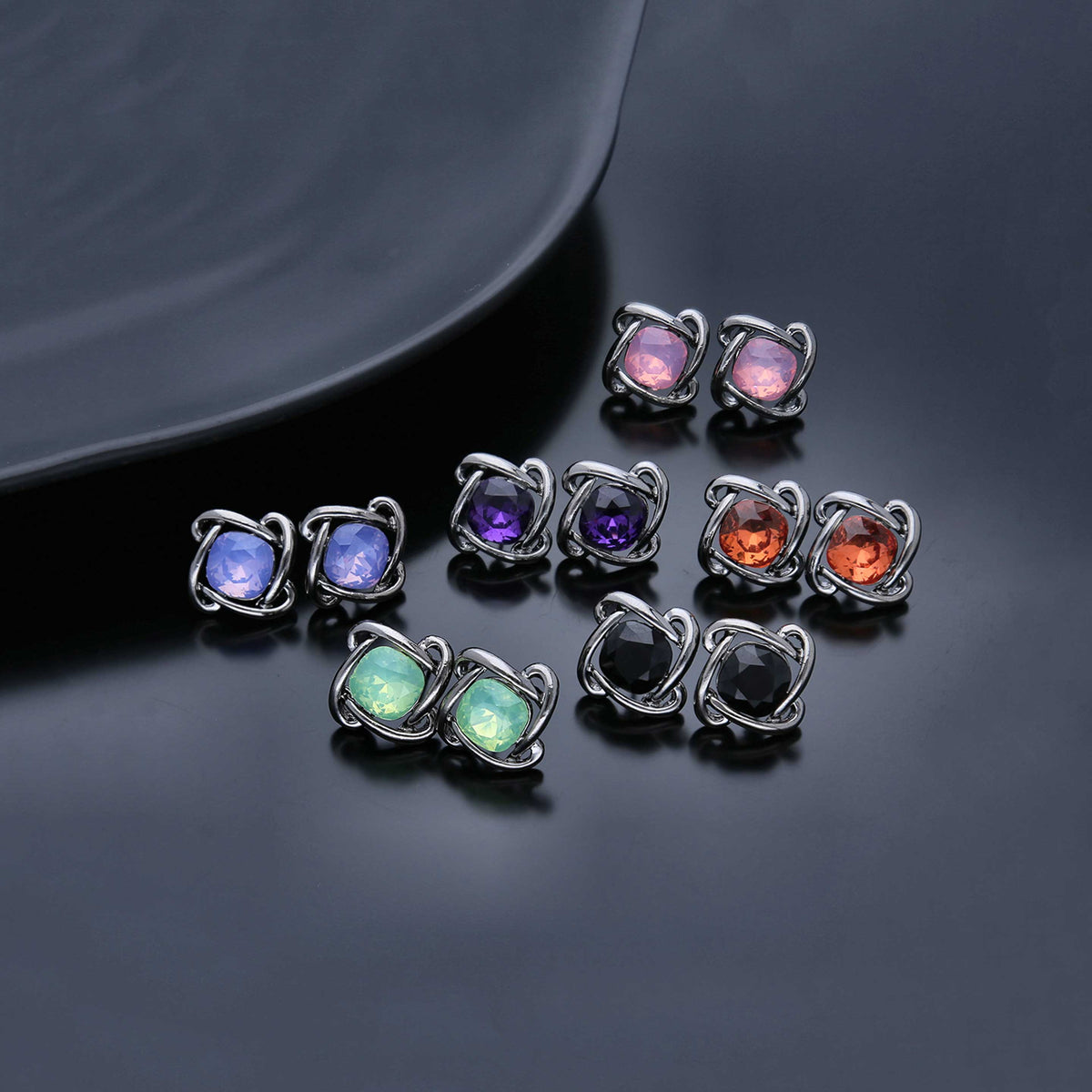 Small Diamond Stud Earrings - ESKU301800146