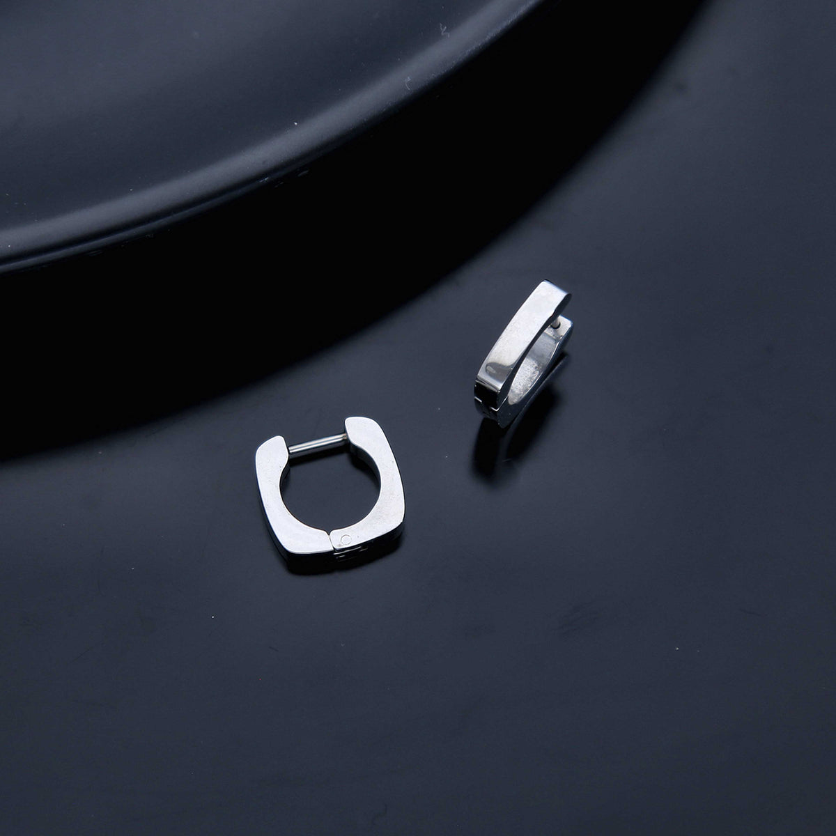 Classic Square Hoops Earring - ESKU301800171