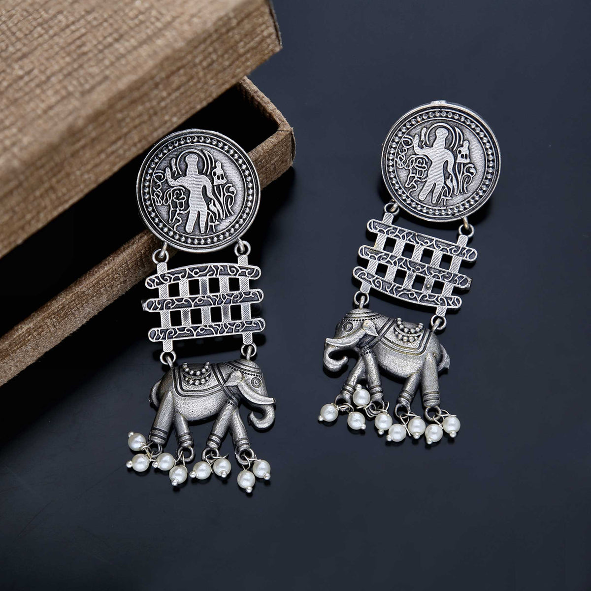 Stylish Hanging Earrings - ESKU301800193