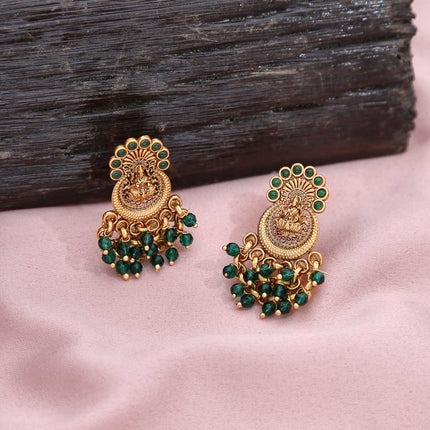 The White Basil Fancy Earrings - ESKU301800216