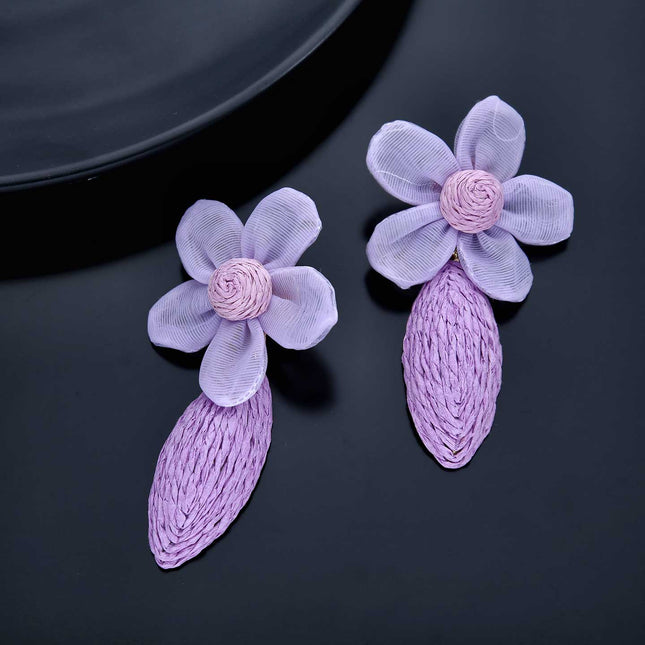 Unique Design Earring - ESKU301800249
