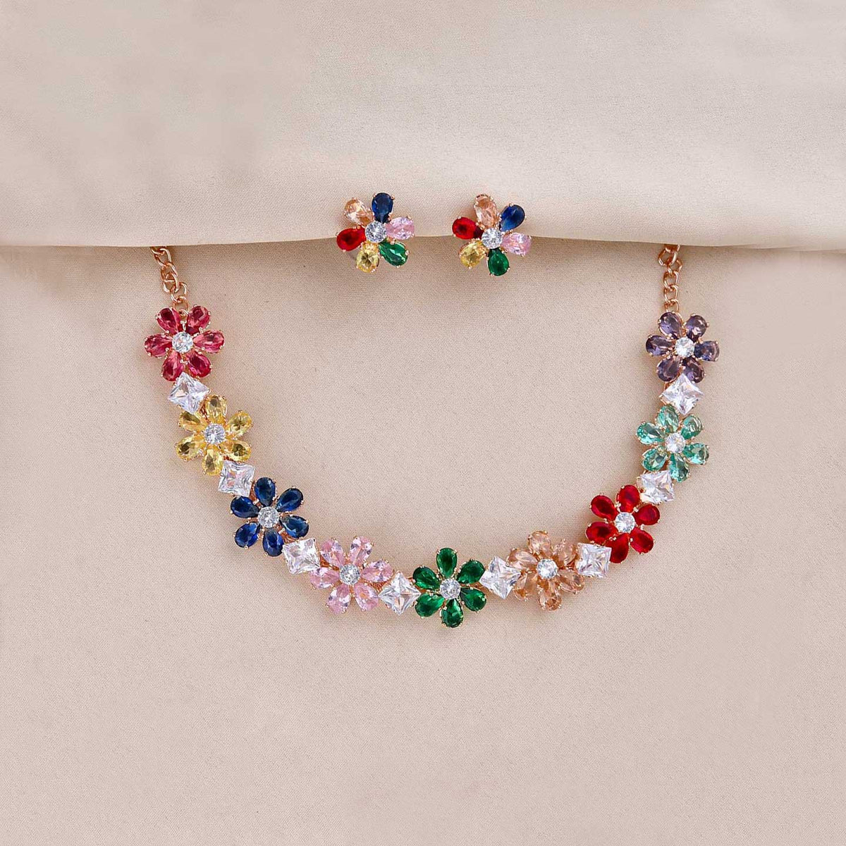 Claasic Design Necklace Set - ESKU301800292