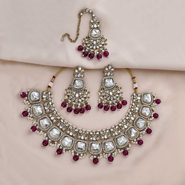 Stunning Necklace Set - ESKU301800311