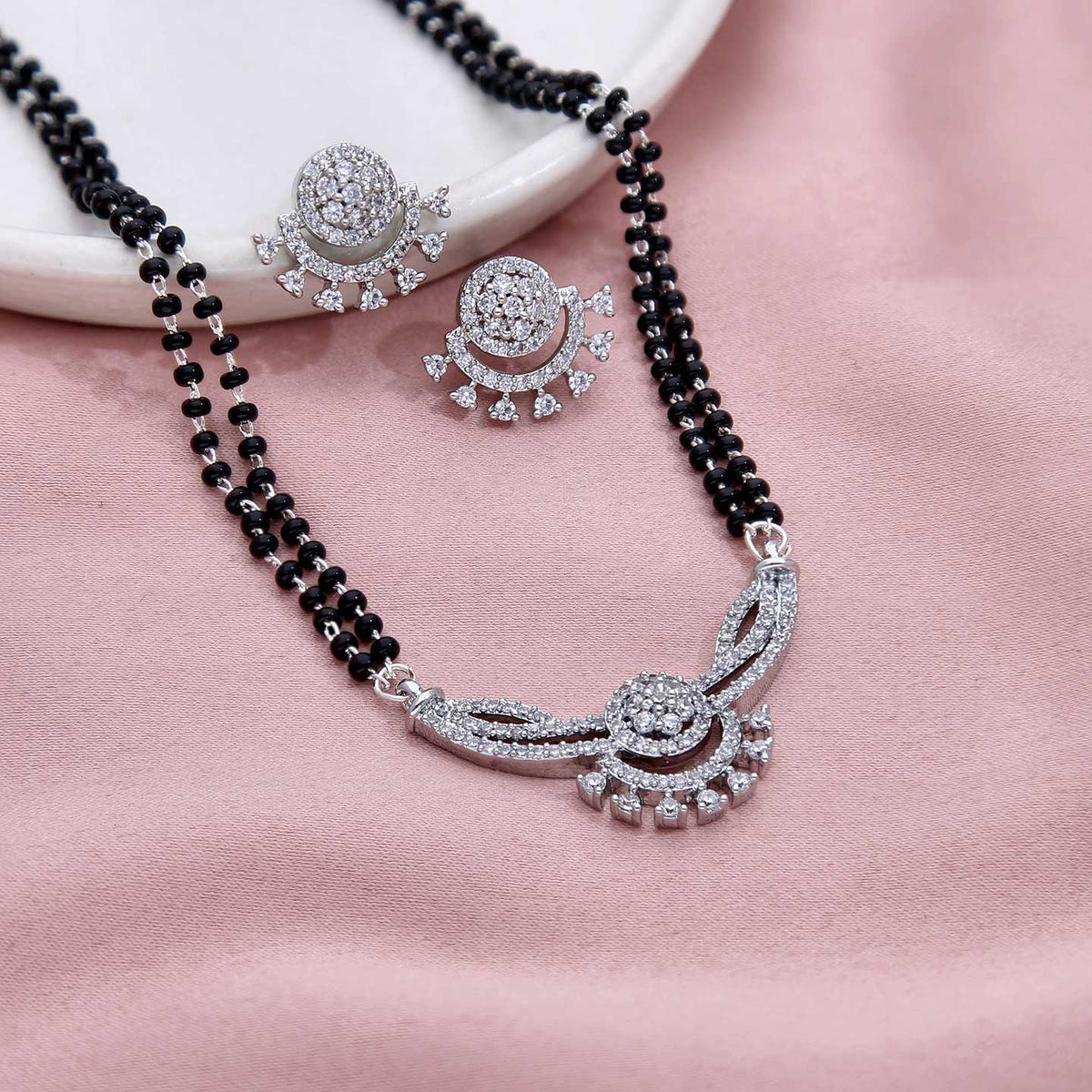 Stylish Mangalsutra For Women - ESKU301800328