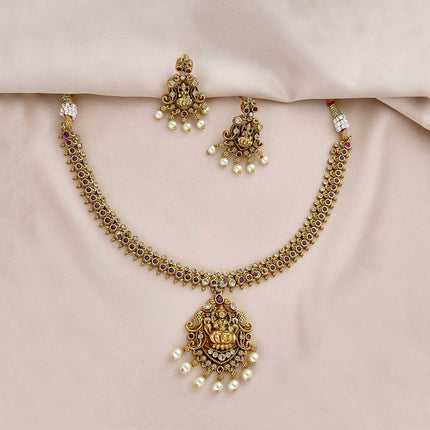 Elegant & Beautiful Necklace Set - ESKU301800370