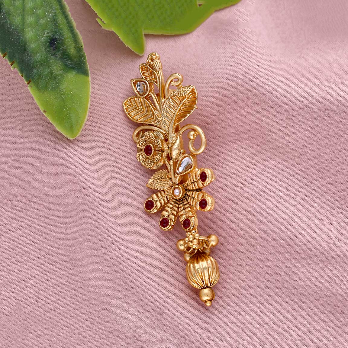 Golden Brass Saree Brooch Pin - ESKU301800665