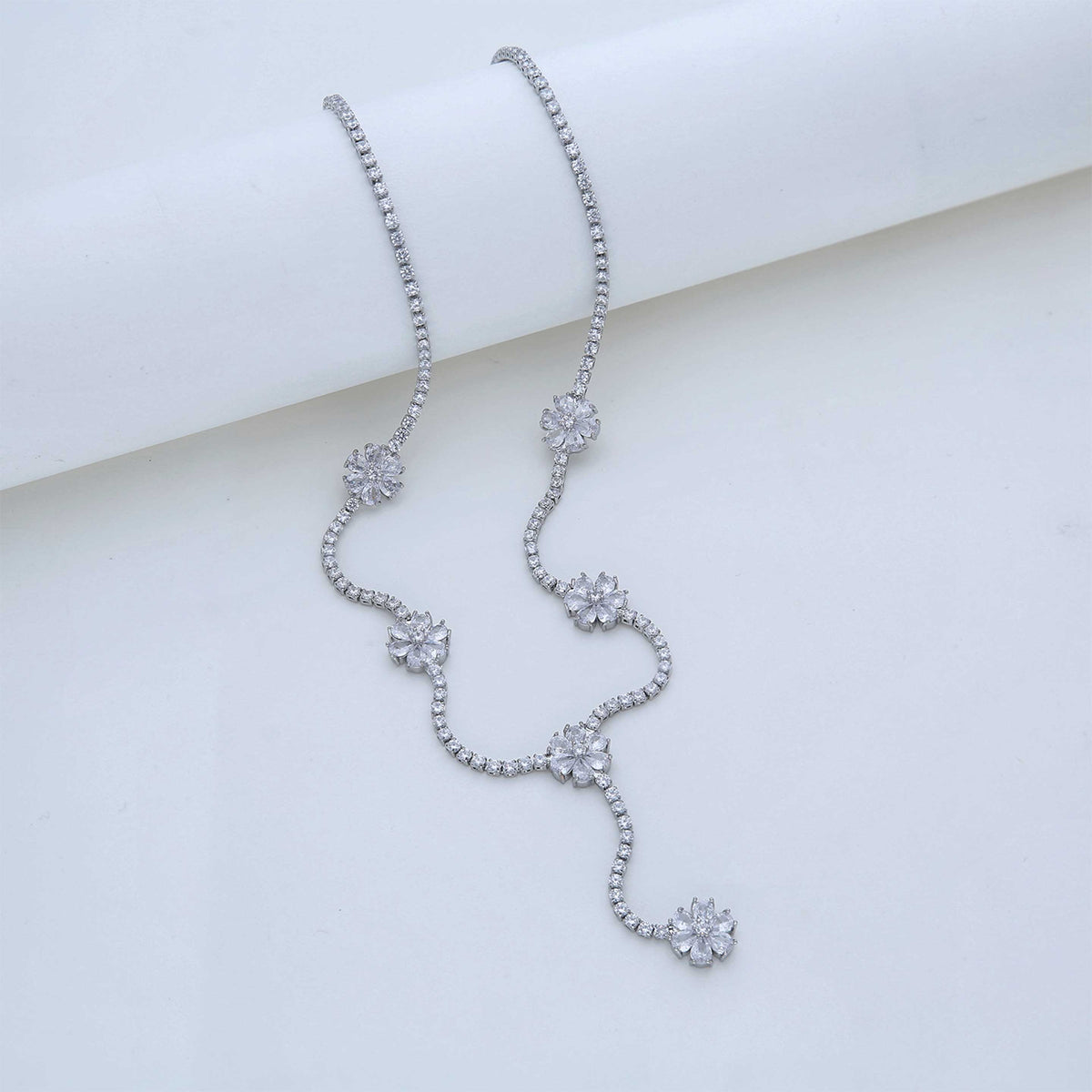 Dazzling Chain Pendnat - ESKU301800786