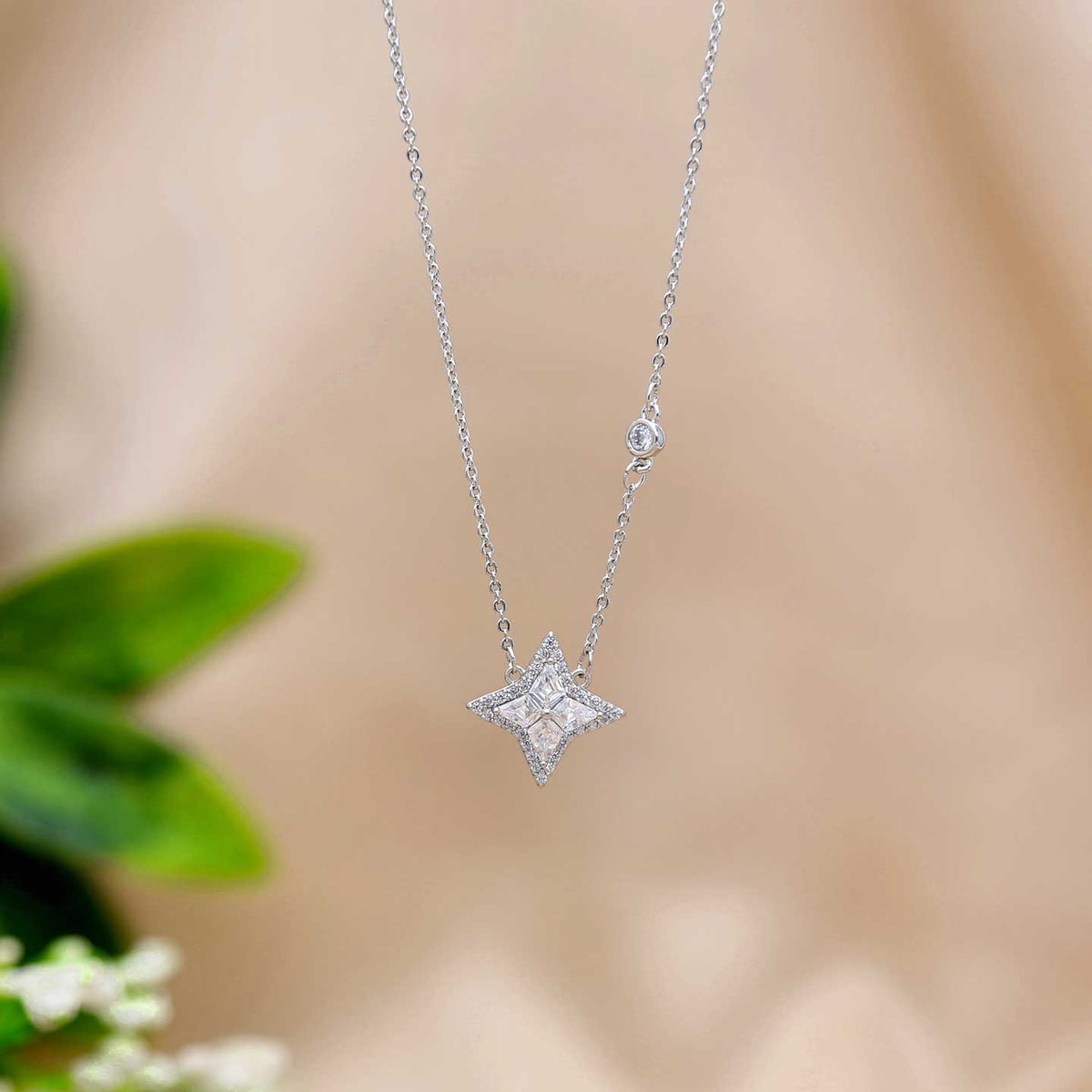 Unique Style Chain Pendant - ESKU301800800