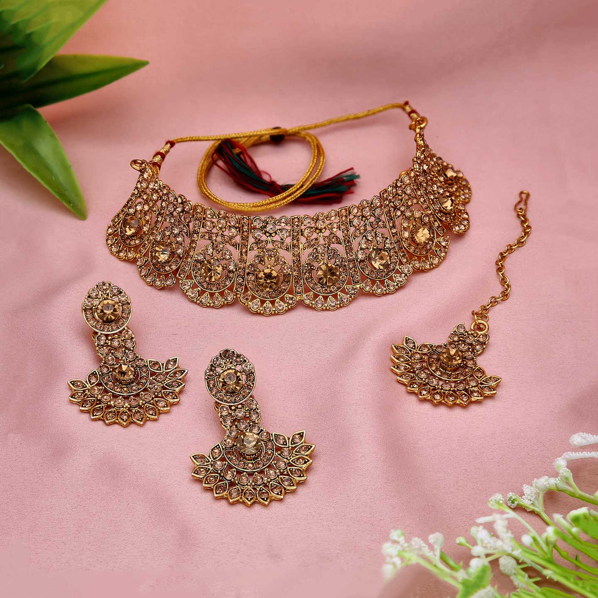 Unique Style Choker Set - ESKU301800921