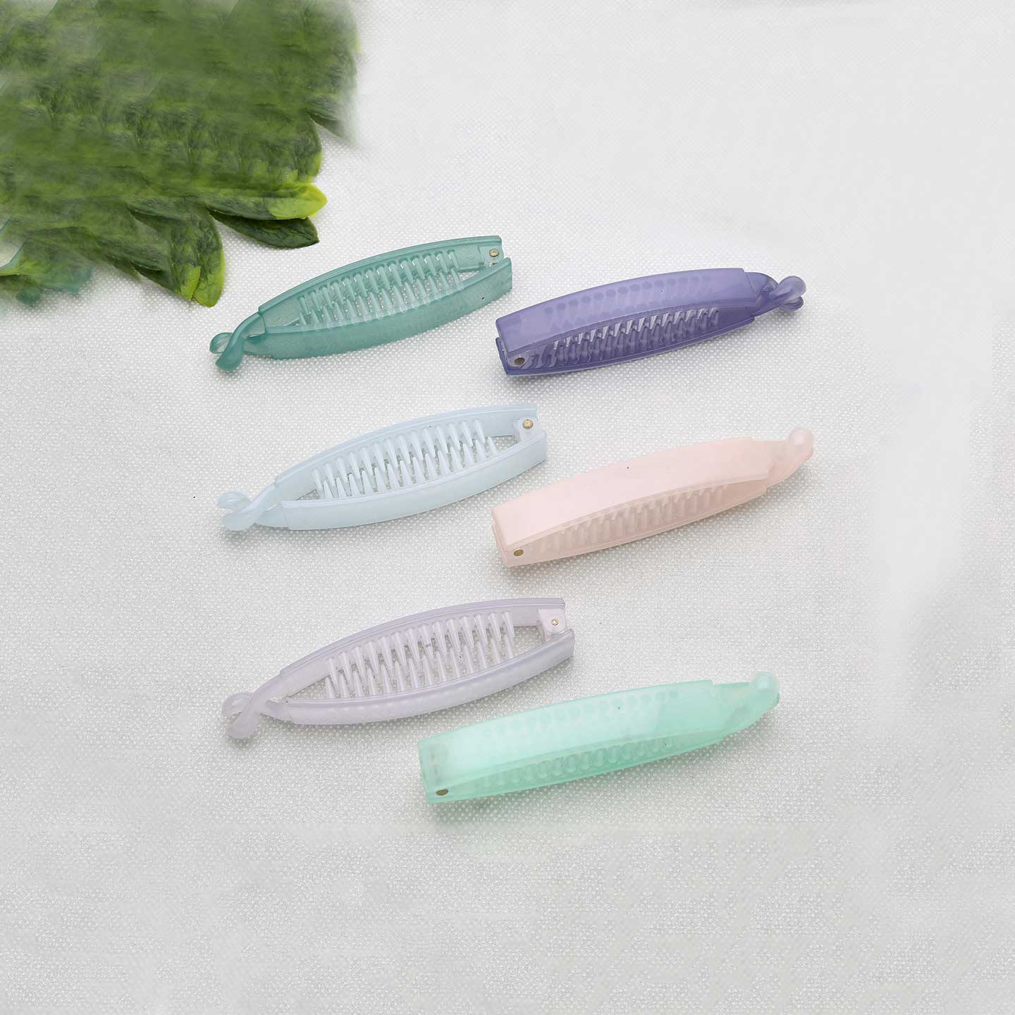 Colourful Banana Clip - ESKU302001461