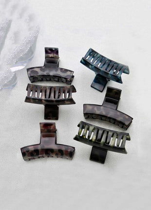Stlylish Butterfly Clip - ESKU302001545