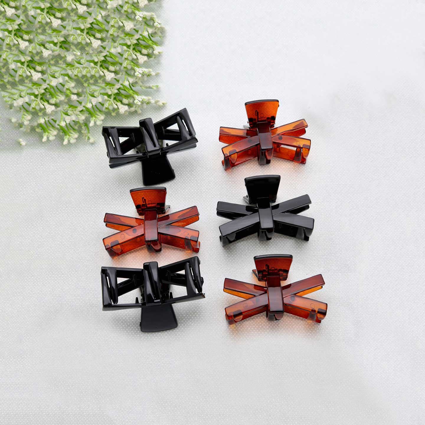 Elegant Plastic Claw Clip - ESKU302001692
