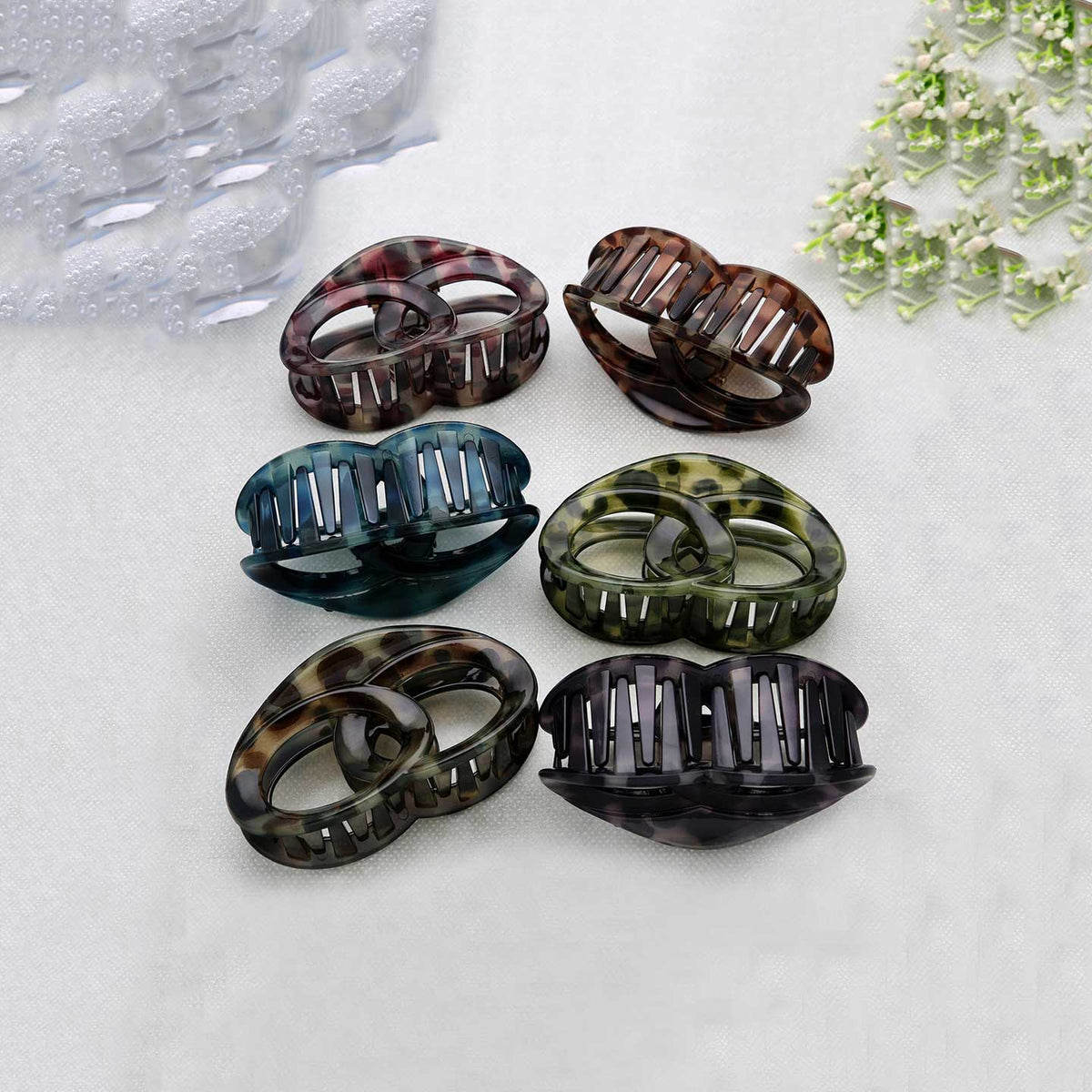 Multicolor Plastic Hair Clip - ESKU302001739