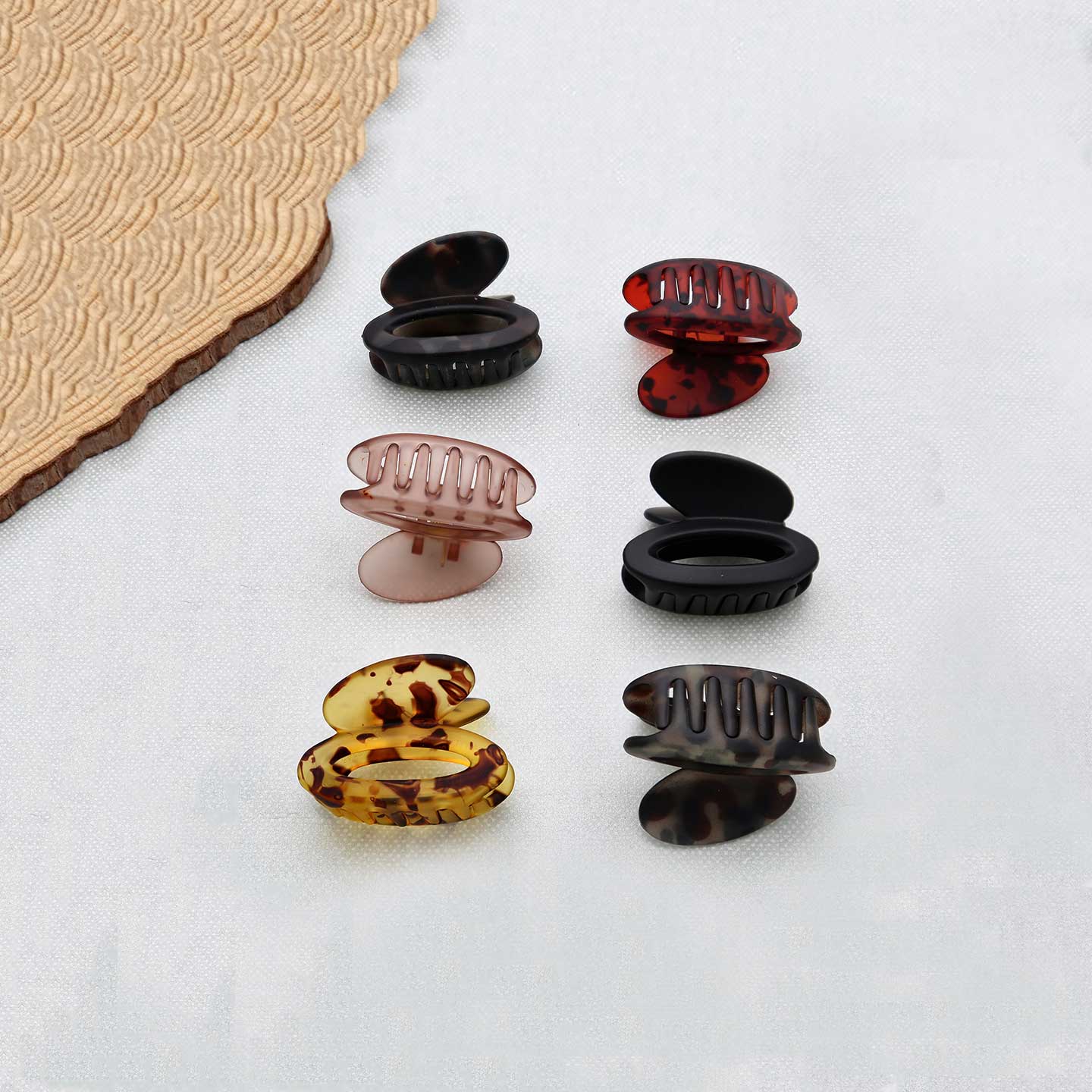 12 Pack Small Hair Clips - ESKU302001850