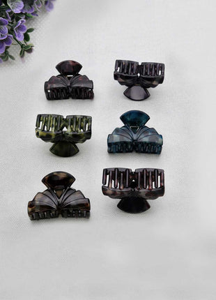 Small Butterfly Hair Clips - ESKU302001881