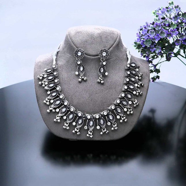 Classy Beautiful Diamond Necklace Set - ESKU302102028