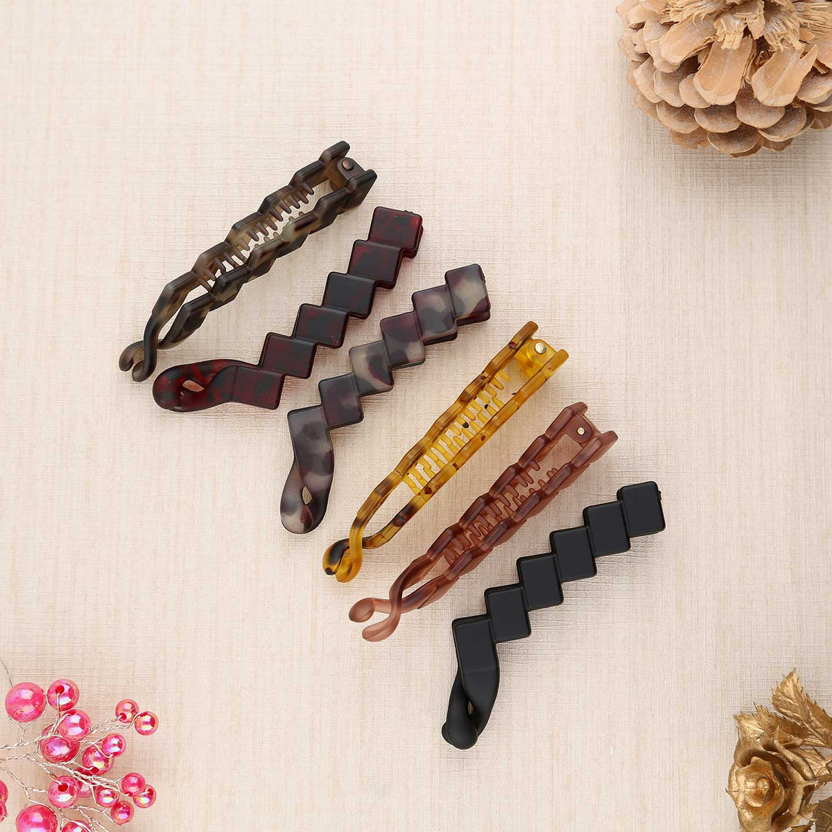 Fancy Plastic Banana Clip - ESKU302202985
