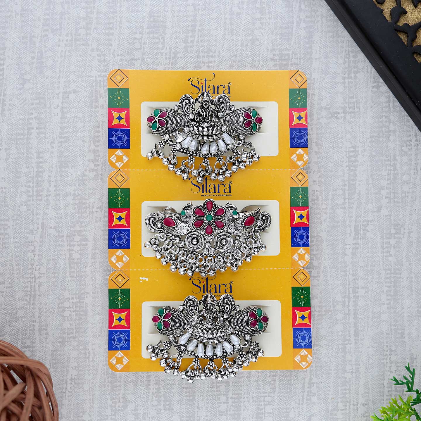 Temple Laxmi Hair Clip - ESKU302303014