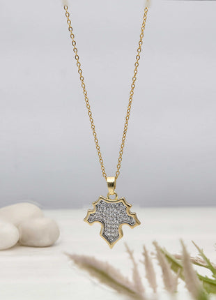 Stylish Trendy Leaf Shaped Pendant - ESKU302303207
