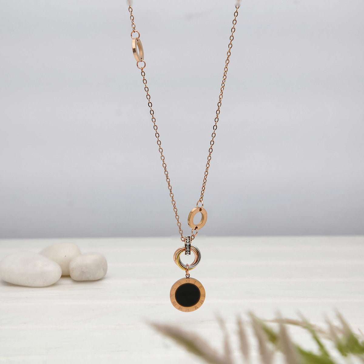 Geometrical Natural Shell Coin Pendant - ESKU302303209