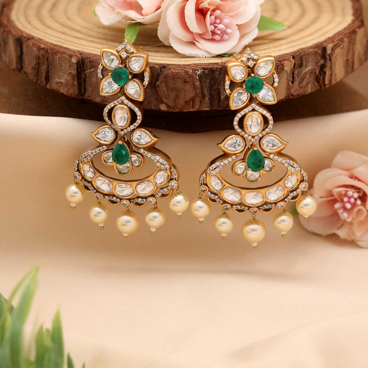 Elegant Kundan Earring - ESKU30250627