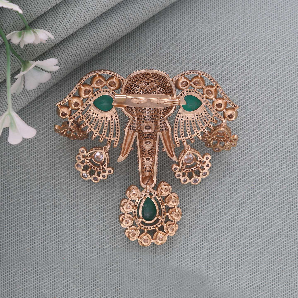 Mens Style Ganesh Brooch - ESKU30250704
