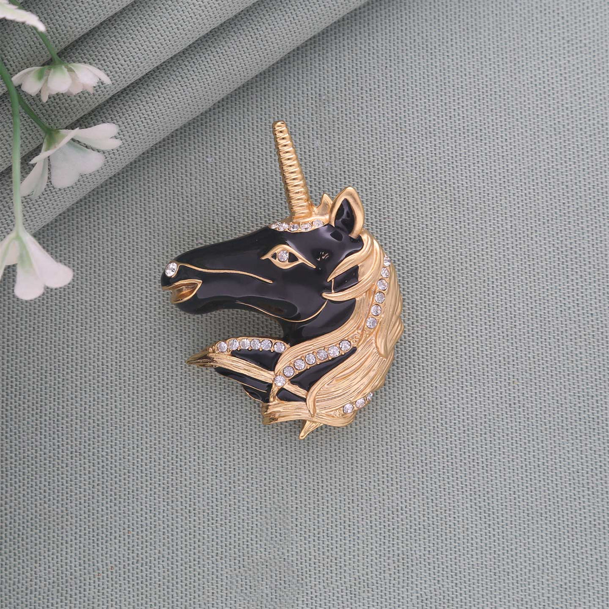 Unicorn Head Brooch - ESKU30250705