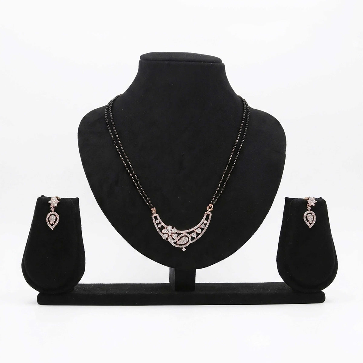 Elegant Mangalsutra Set - ESKU30250816