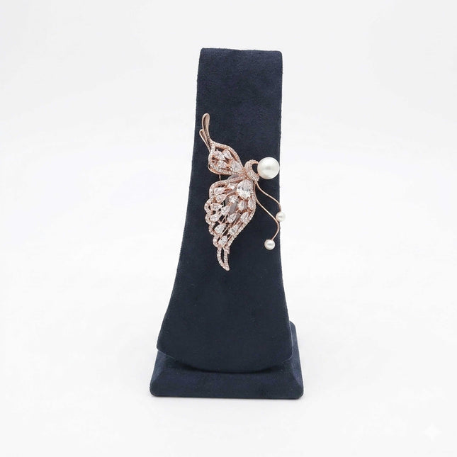 Dainty Butterfly Brooch - ESKU30250841