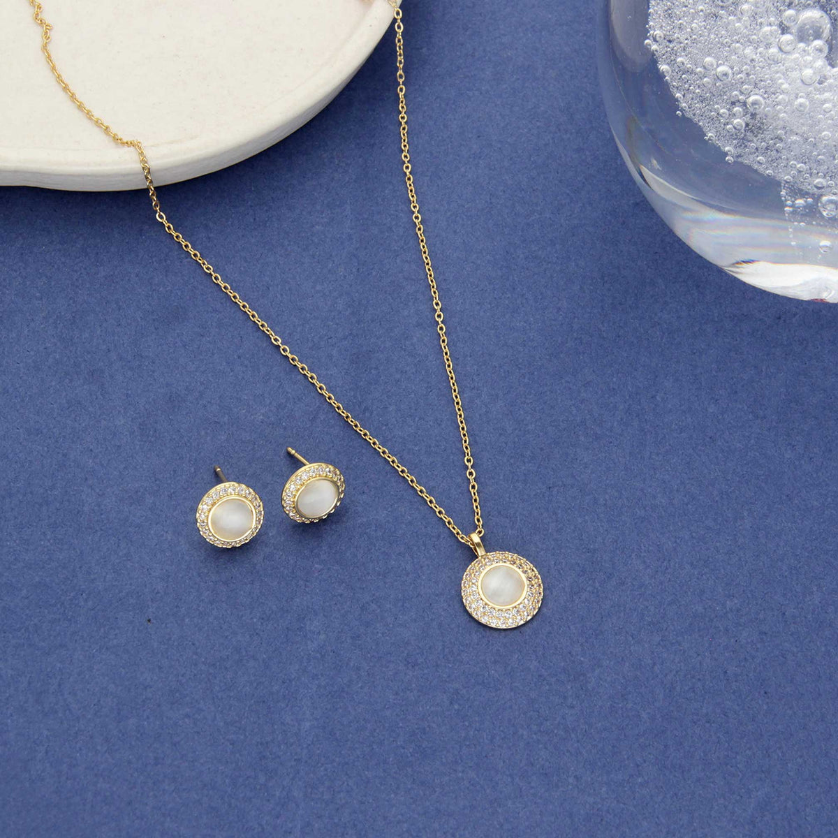 Elegant Designer Pendant Set - ESKU30250924